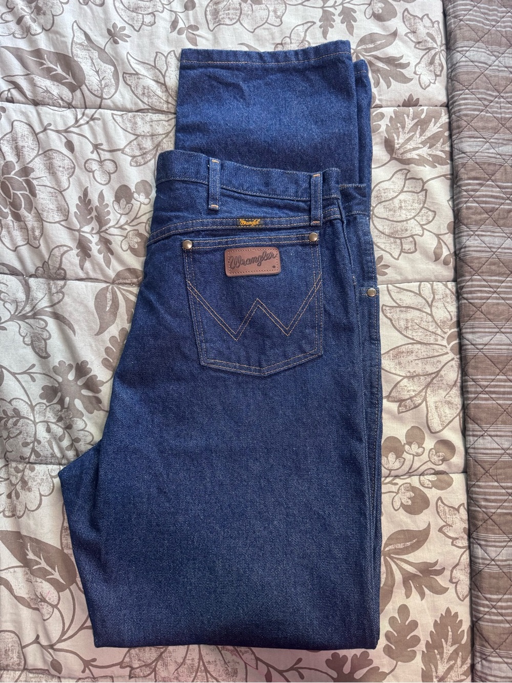 Wrangler 47MWZ Dark Blue Denim Jeans